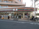 セブンイレブン(コンビニ)まで396m レスペディ－ザ