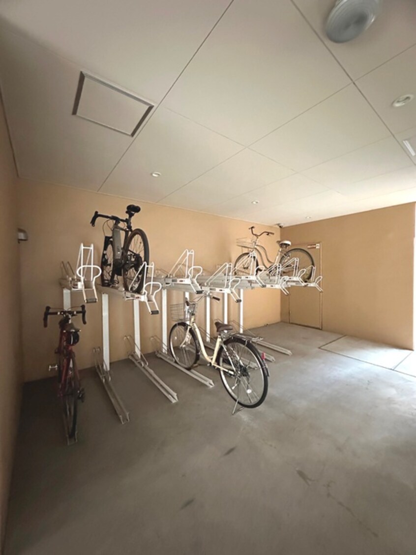 駐輪場 アールミュゼ南麻布