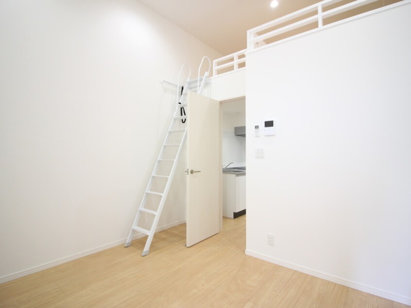 居室 ルナ・レジデンス平塚