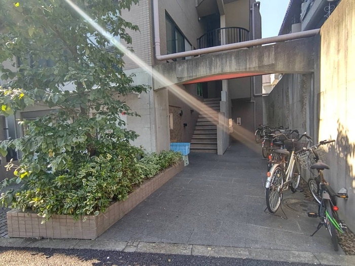 エントランス部分 フジビル