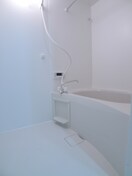 バス／シャワールーム等 アルヴィータ