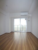 居室 アルヴィータ