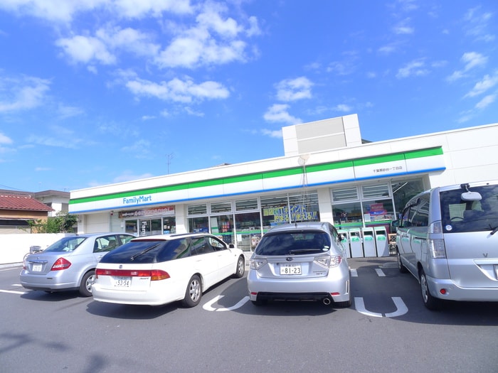 ファミリーマート(コンビニ)まで190m ミリアビタ№35