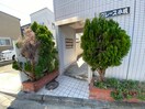 エントランス部分 グレ－ス小机