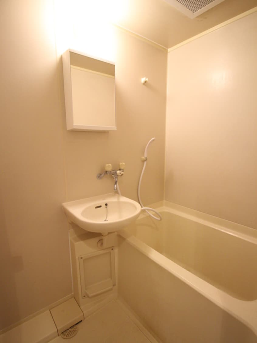 バス／シャワールーム等 清水町ビル