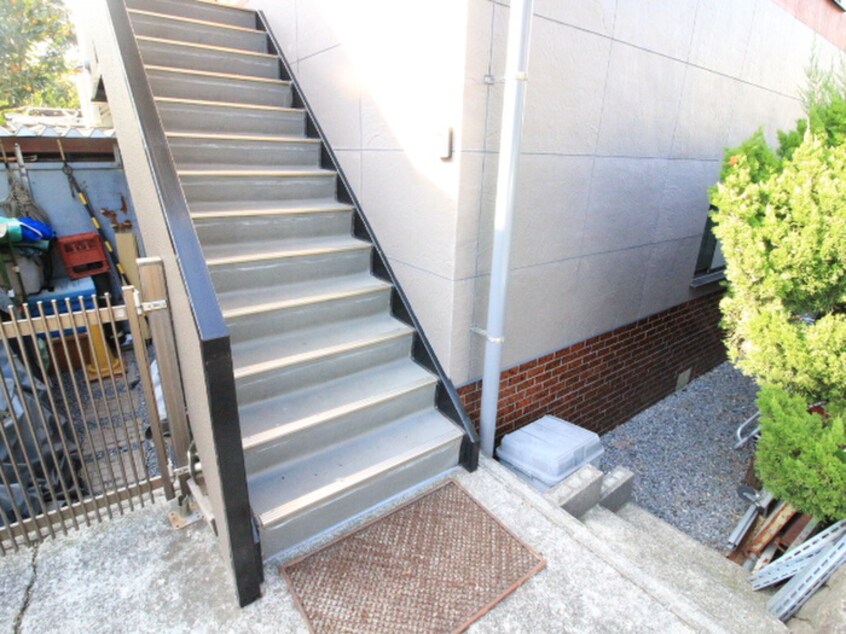 駐輪場 カーサ小園