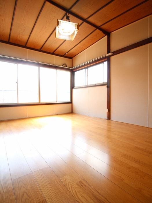 居室 西が丘戸建