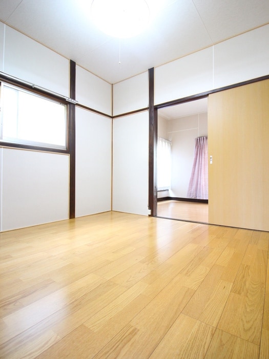 居室 西が丘戸建