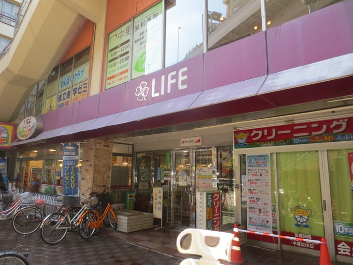 ライフ板橋店(スーパー)まで443m ダイヤ板橋コーポ