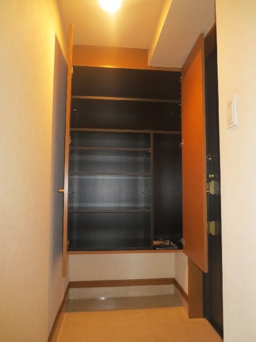 靴箱 ウィスタリア上池台