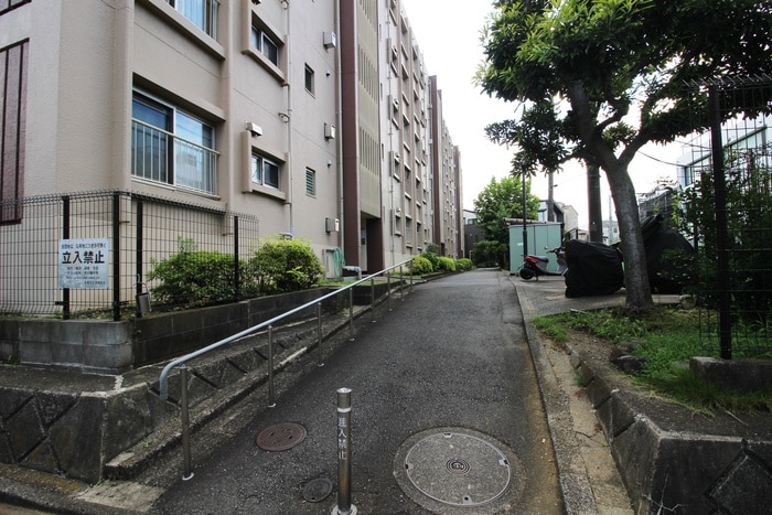 エントランス部分 長尾住宅9号棟（203）