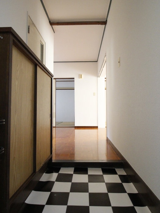 玄関 長尾住宅9号棟（203）