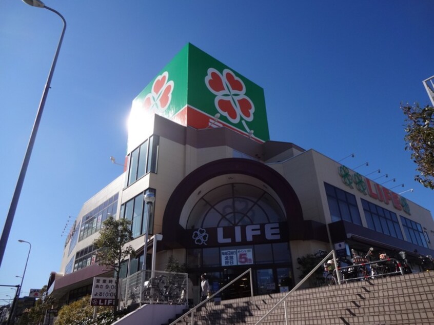 ライフ　鶴見店(スーパー)まで580m ブル－ハイム