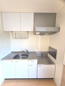 キッチン ＧＬＯＲＹ　ＶＩＣＴＯＩＲＥ