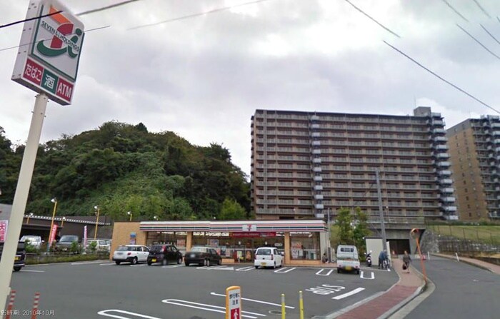セブンイレブン川名店(コンビニ)まで350m ビ－ズ湘南