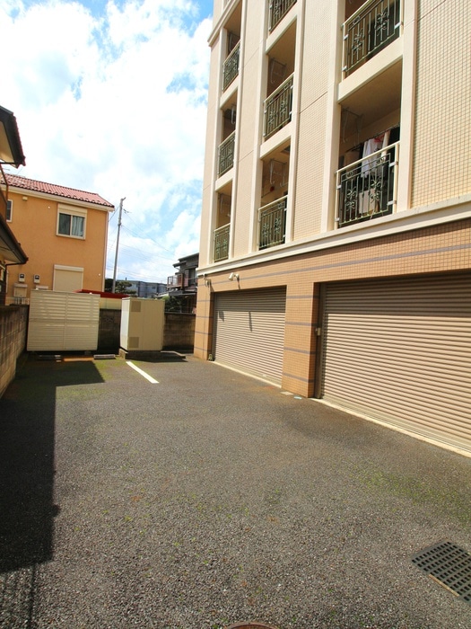 駐車場 ソレイユ鶴瀬