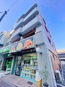 越後屋マンションの外観