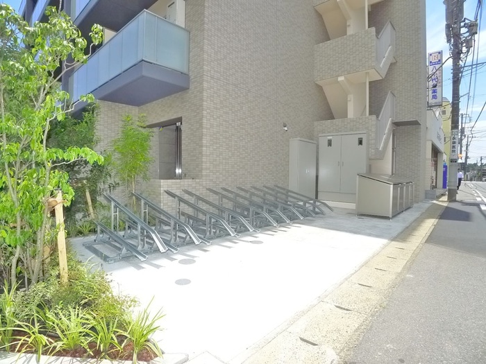 駐輪場 ラグゼナ八千代台