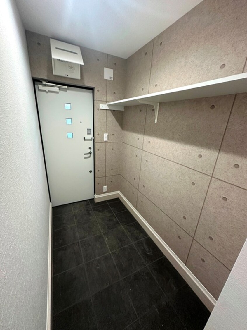 玄関 ピノテラス坂戸