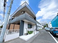 アロ－クレ－ル