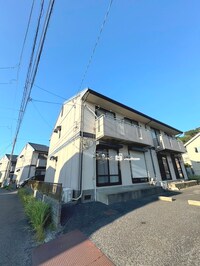 シャルマン市川B棟