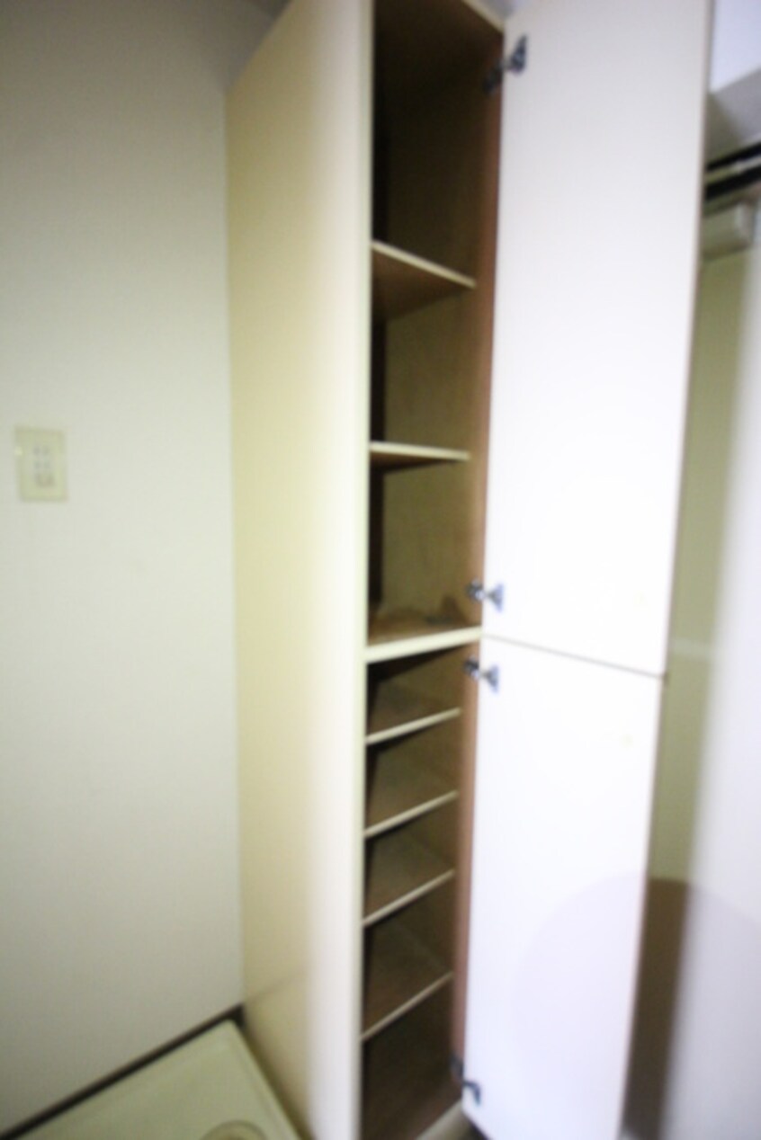 靴箱 メゾン・ド・プラシ－ド(304)