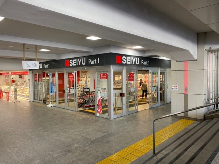 西友 練馬店(スーパー)まで131m ＲＥＶＥ　ＳＱＵＡＲＥ　練馬