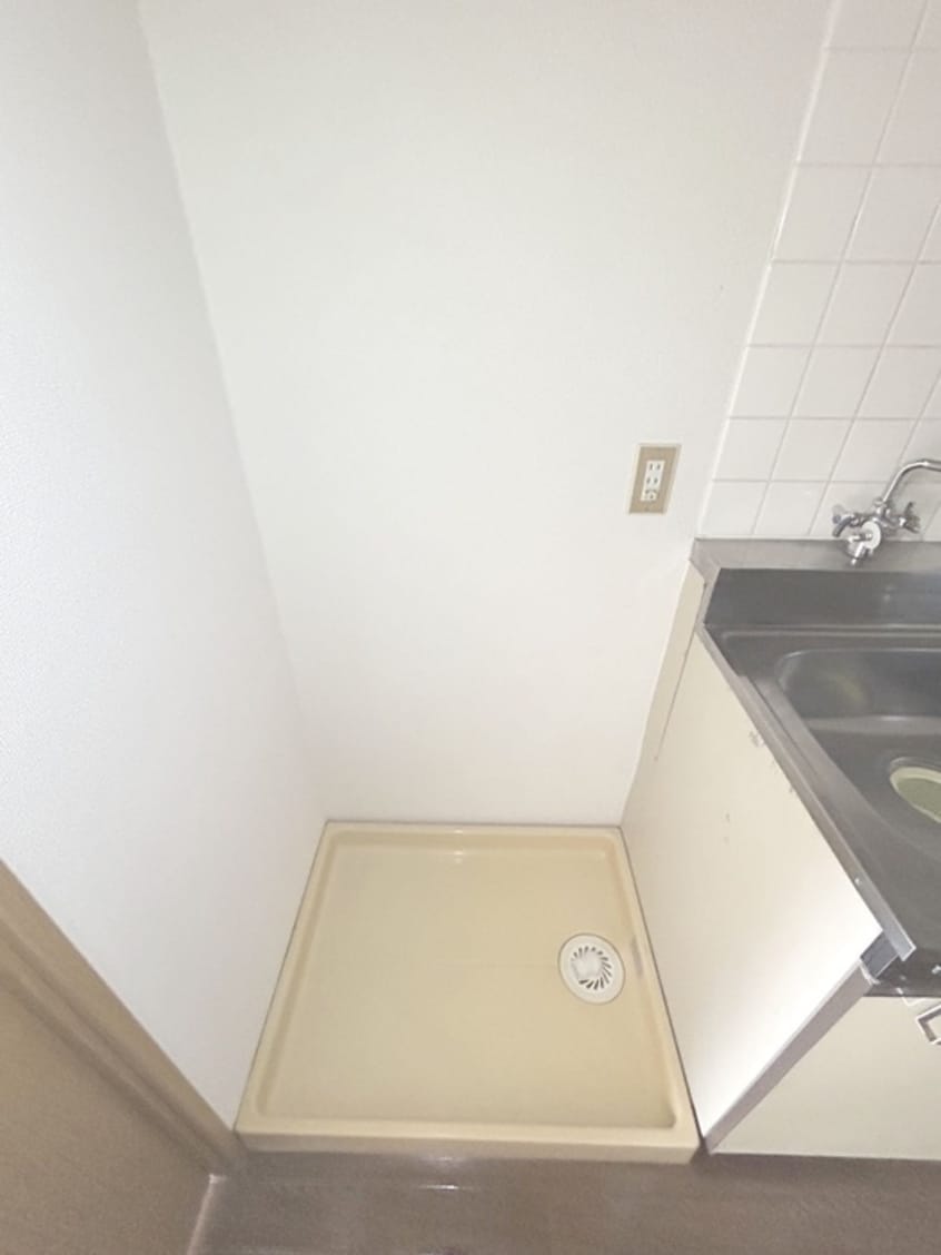 洗濯機置場 二元館