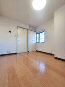 居室 ベルシャトウ西浦和