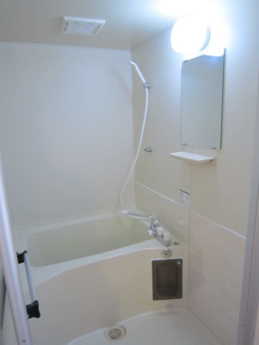 バス／シャワールーム等 フローラ９