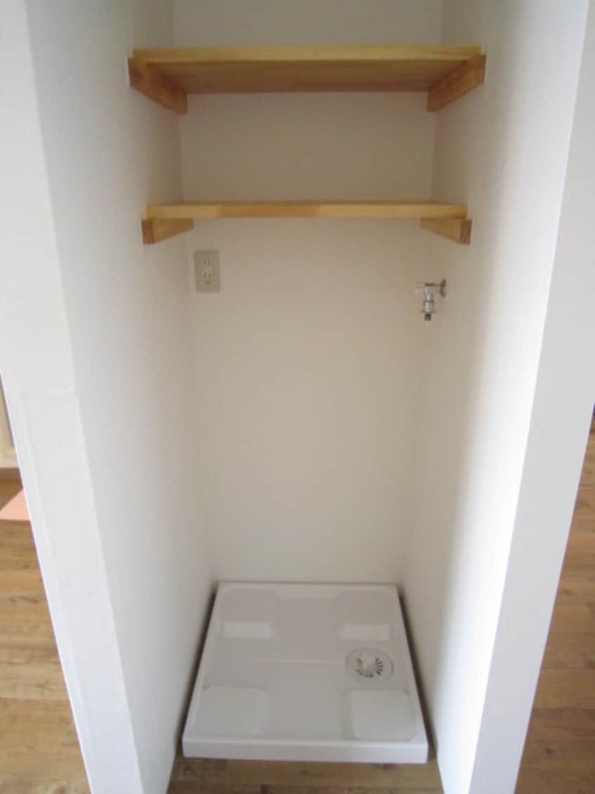 洗濯機置場 フローラ９