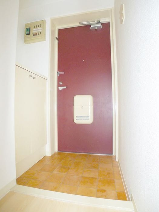 玄関 センチュリ－浦和