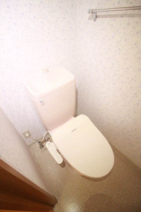 トイレ コウエキハイツ