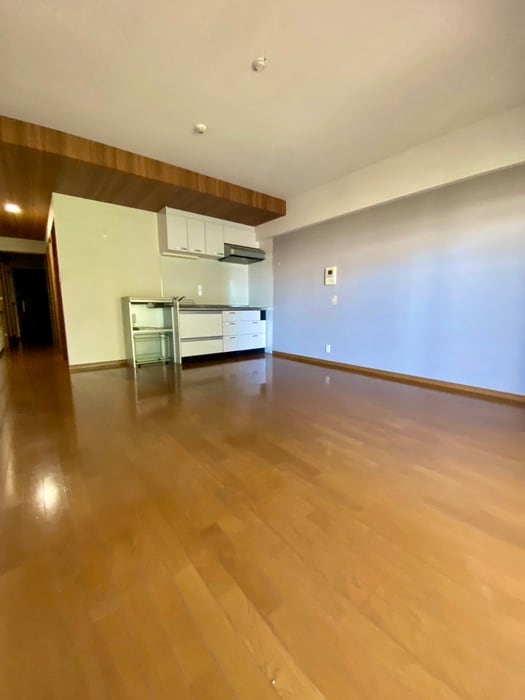 居室 レリ－フ美しが丘