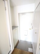 玄関 ﾗｲｵﾝｽﾞﾏﾝｼｮﾝ府中桜通り(406)