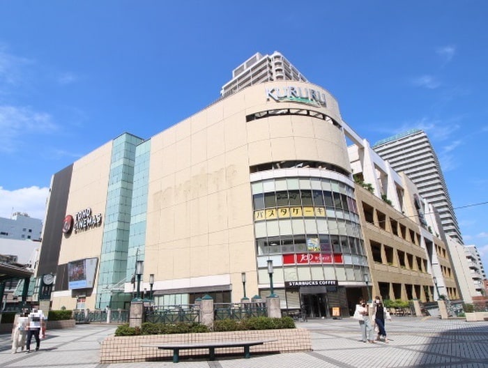 くるる(ショッピングセンター/アウトレットモール)まで550m ﾗｲｵﾝｽﾞﾏﾝｼｮﾝ府中桜通り(406)