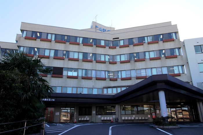 丸山記念病院(病院)まで360m グレイスコート