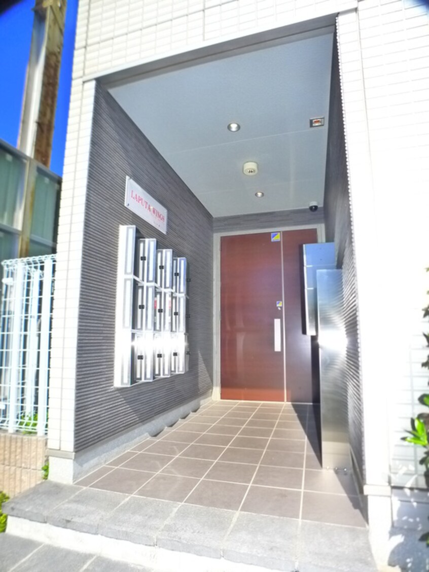 エントランス部分 ラピュタ　ウイングス