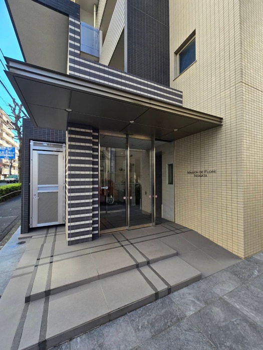 エントランス部分 メゾンドフローレ野方