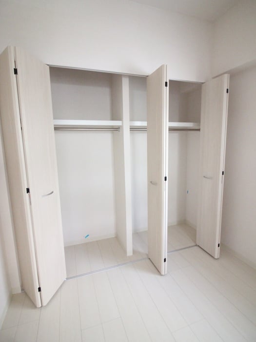 収納 メゾンドフローレ野方