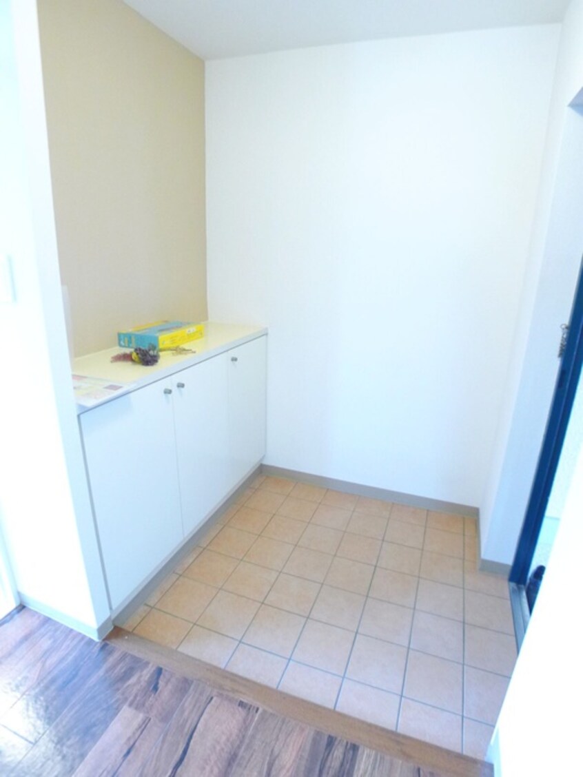 玄関 中野木フォレスト３０