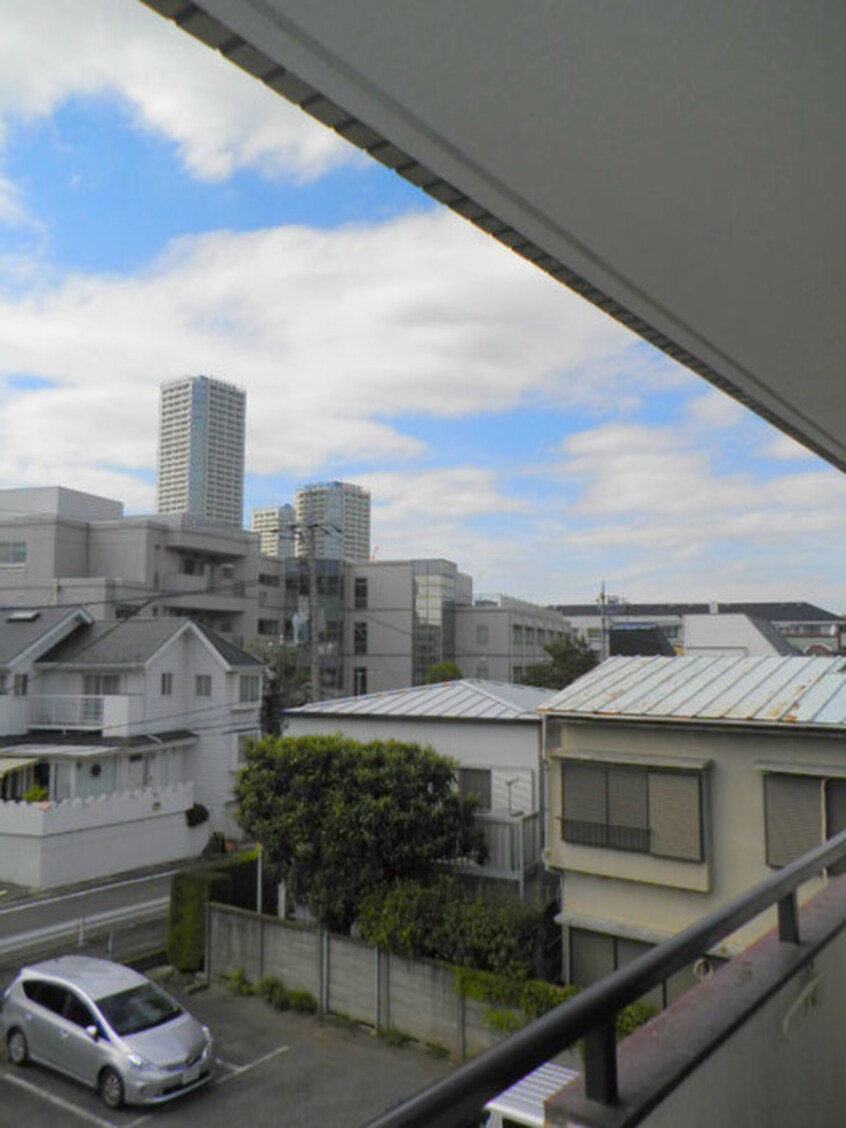 室内からの展望 FORTUNA KAMINOGE