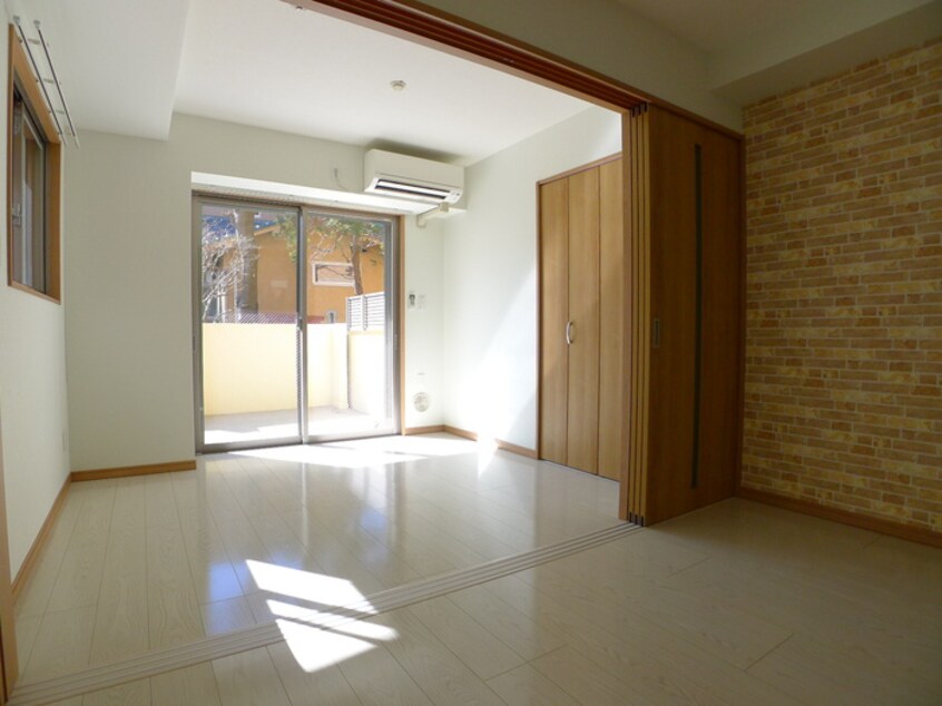 居室 メゾンドティーズ