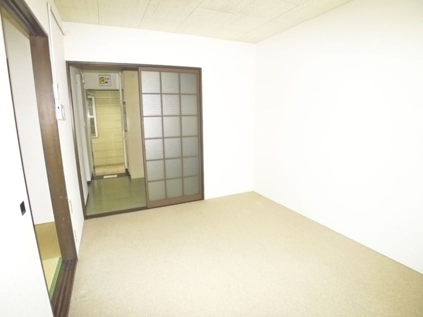 居室 ロワジ－ル勝田台