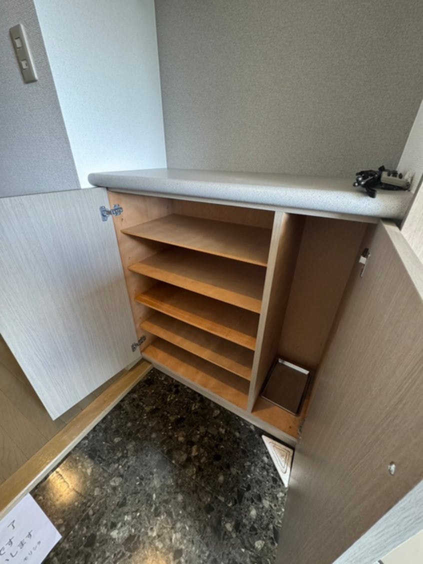 靴箱 コ－トハウス鎌倉山