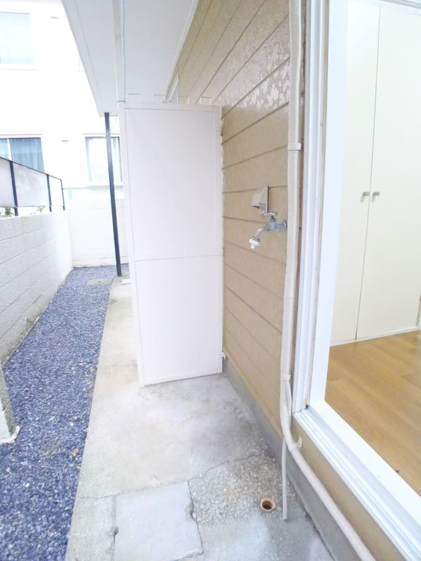 洗濯機置場 リリックハウス