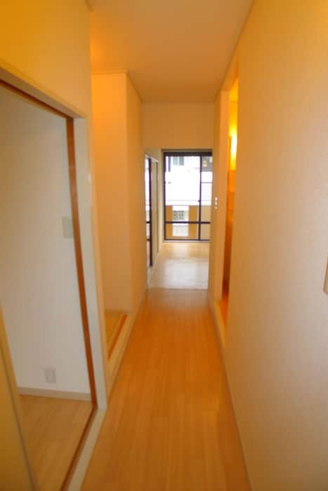 廊下 セジュ－ル末広