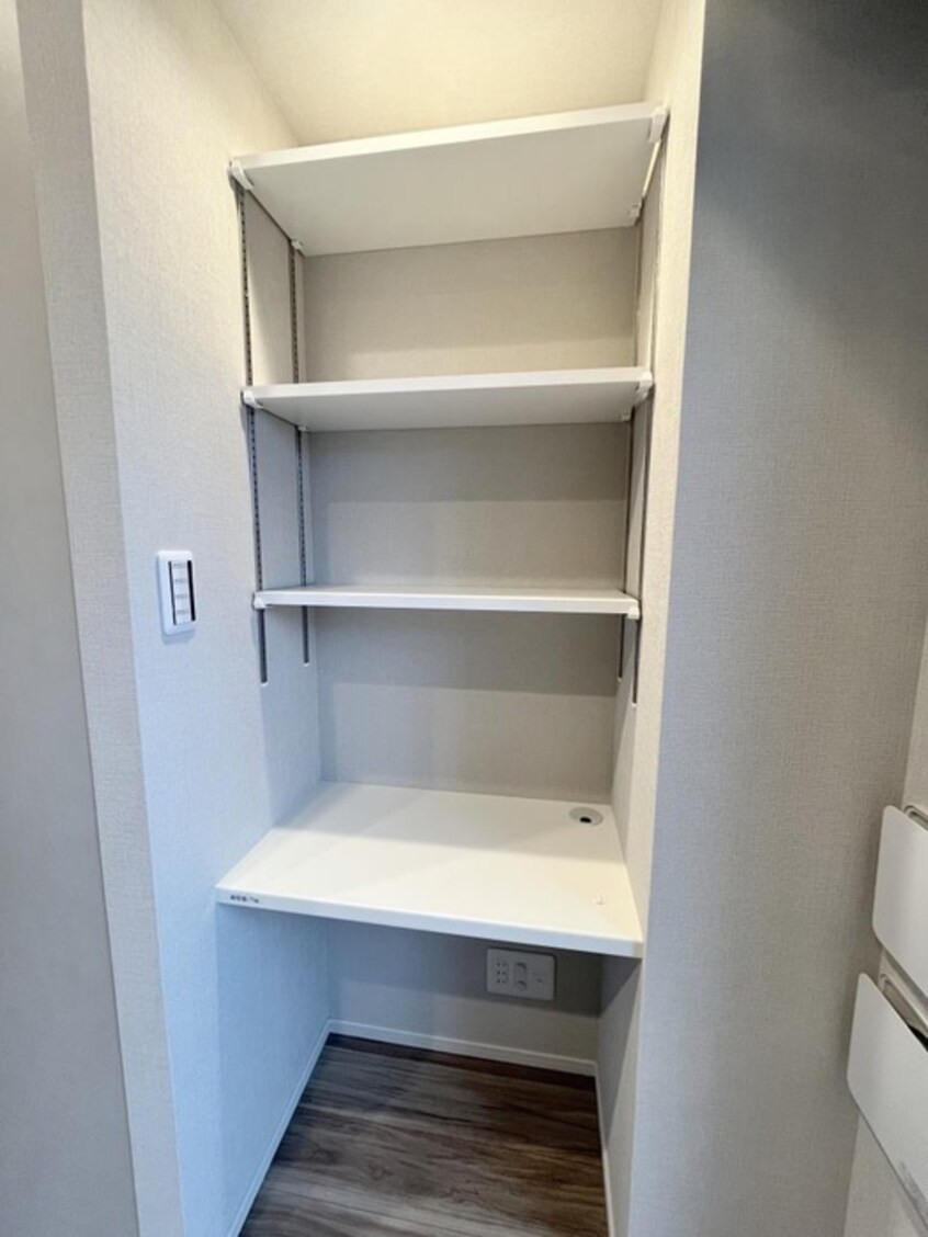 収納 ルフォンプログレ上野稲荷町