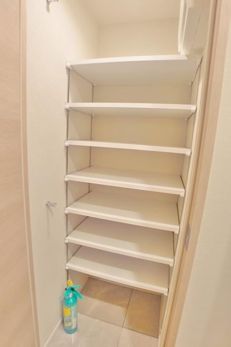 靴箱 ルフォンプログレ上野稲荷町