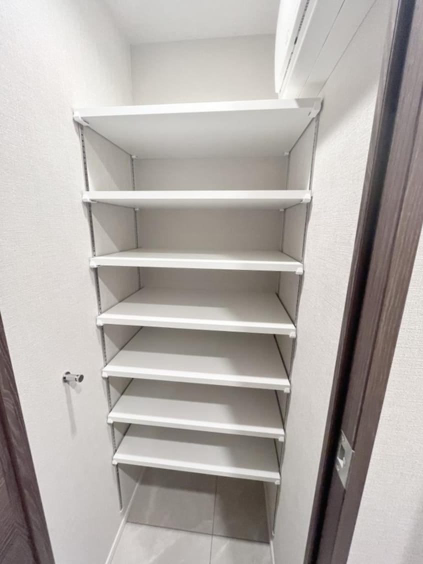 靴箱 ルフォンプログレ上野稲荷町